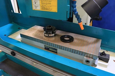 Used 2011 Clausing CSG-2A618, LIKE NEW FROM A SCHOOL Reciprocating Surface Grinders New Jersey US | Machinery Values #1371724