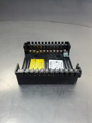 USED Honeywell Q7800A 1005 Burner Control Connector Module Plate