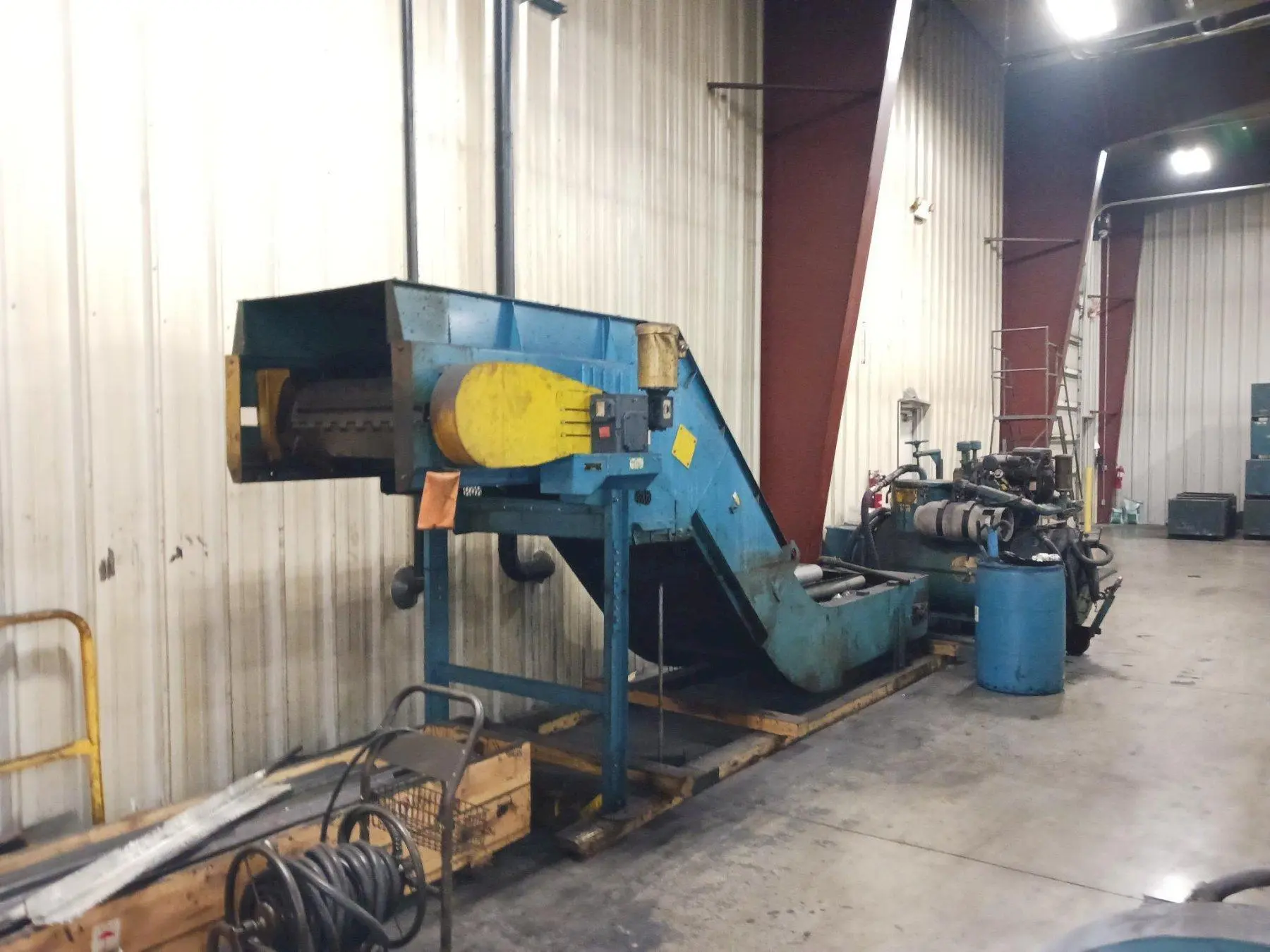 Erect O Conveyor Incline Chip Conveyor