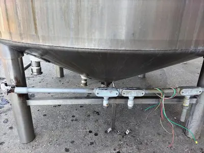Used 2017 QUALTECH TANK 1000 USG Stainless Steel Tanks California US | Machinery & Equipment #1323241