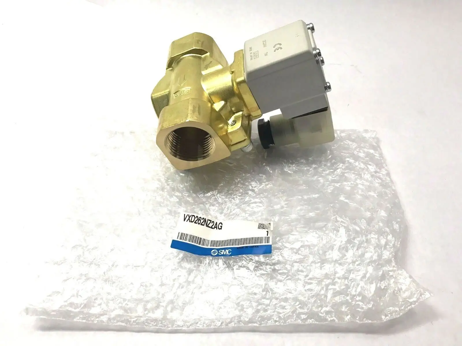 VXD262NZ2AG | SMC  Brass 2-Way Media Solenoid Valve - New