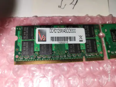 NEW SAMSUNG / V2 DDR2128X64S0D5300
