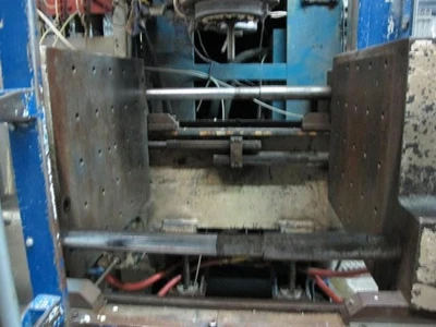 1980 IMPCO B30-SDH-180 Blasformmaschine (Flasche/Behälter) | Perry Equipment (16)