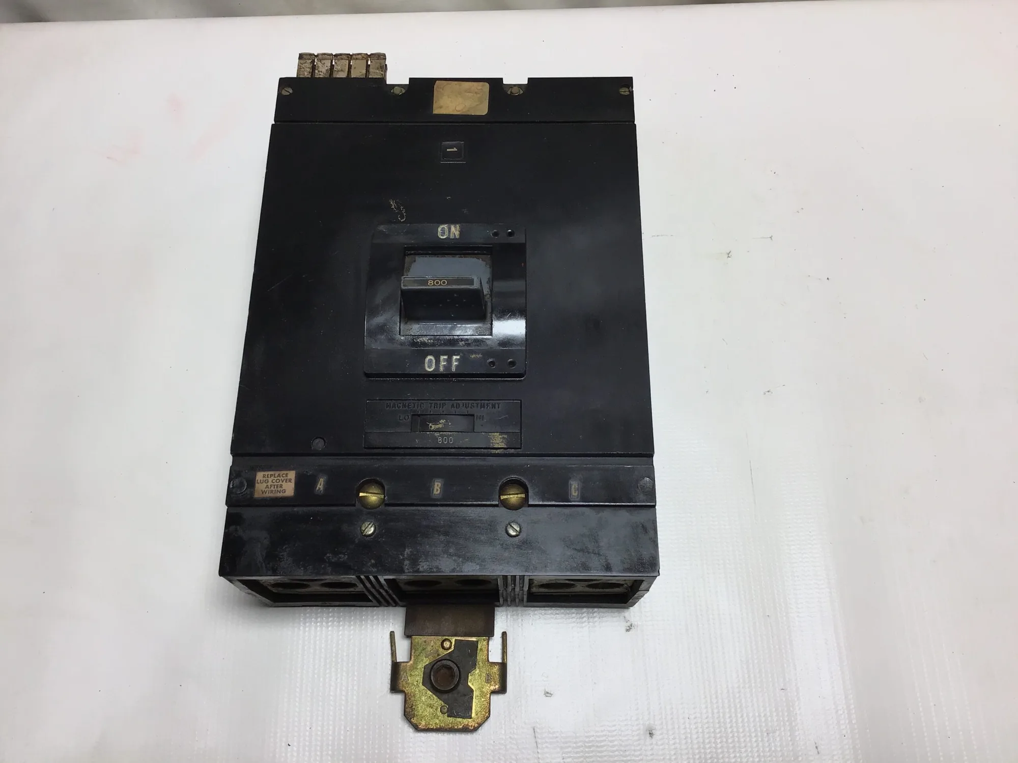 Square D 800Amp I-Line Molded Case Circuit Breaker