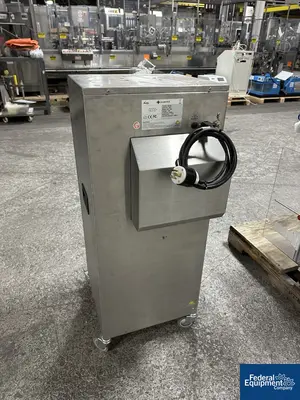 USED PE Labellers PE Labellers Rotary Labeler, Model Master M/S