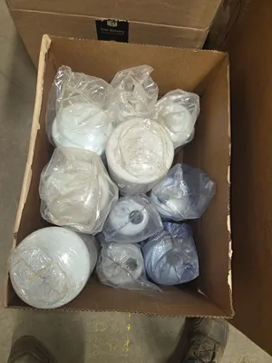 Pallet of new stock filters: Fleetguard, Donaldson, Baldwin, Deutz