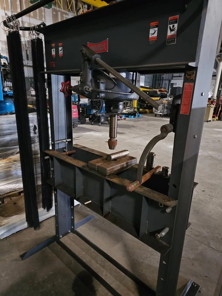 Used Dake _UNKNOWN_ H-Frame Presses South Carolina US | ISP Equipment Group #1319086