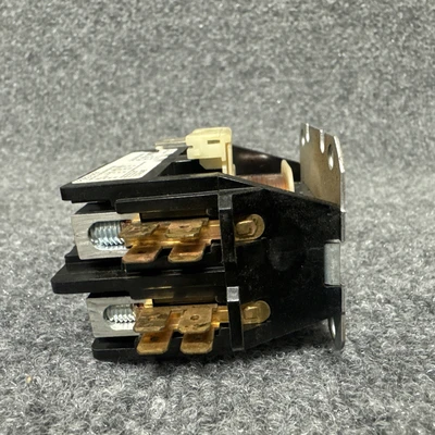 New | in-Stock Totaline P282-0421 PLC Contactors California US | Davliegogo LLC #1708214
