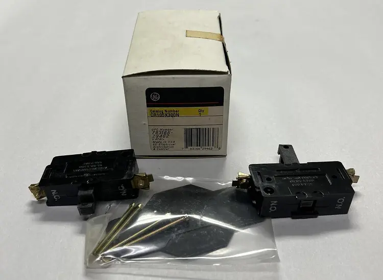 Used GENERAL ELECTRIC CR105X300N Miscellaneous Equipment (Electrical & Power) | Surplus Asset Holdings #1197345