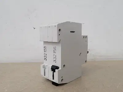 Used ALLEN-BRADLEY 1492-SP2B150 Switchgears British Columbia CA | Lenmark #238930