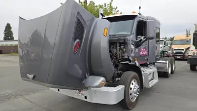 USED 2020 PETERBILT 567