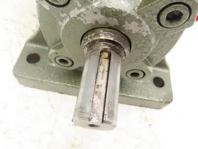 Makishinko Type B Size 100 Worm Gearbox 10:1 Reducer LH Output Solid Shaft