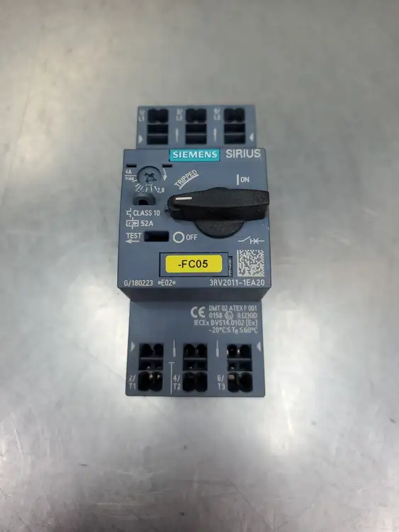 Used Siemens 3RV2011-1EA20 SIRIUS Motor Protector Circuit Breaker Starters | Palmetto Automation #1156177