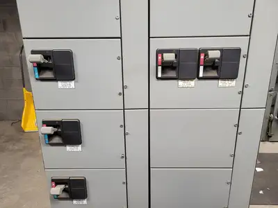 Five Star Double-Sided Motor Control Center (MCC), 600V max., 1000A