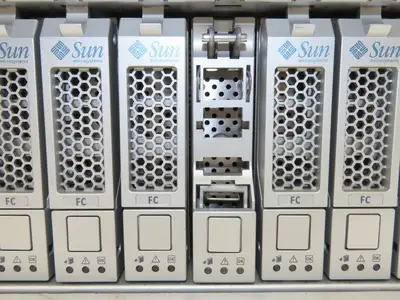 Sun StorageTek 5320 CU 16-Bay RAID Fibre Channel 3.5" NO HDDs