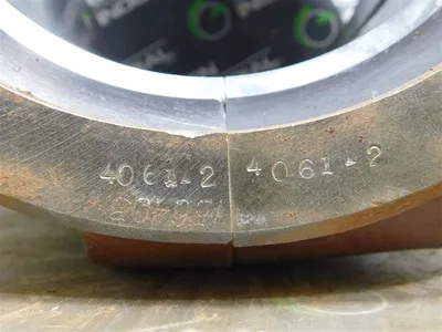 Unbranded 4061-2 Babbit Sleeve Bearing 5.75in Bore 9.125 in OD 7.2 in H Used