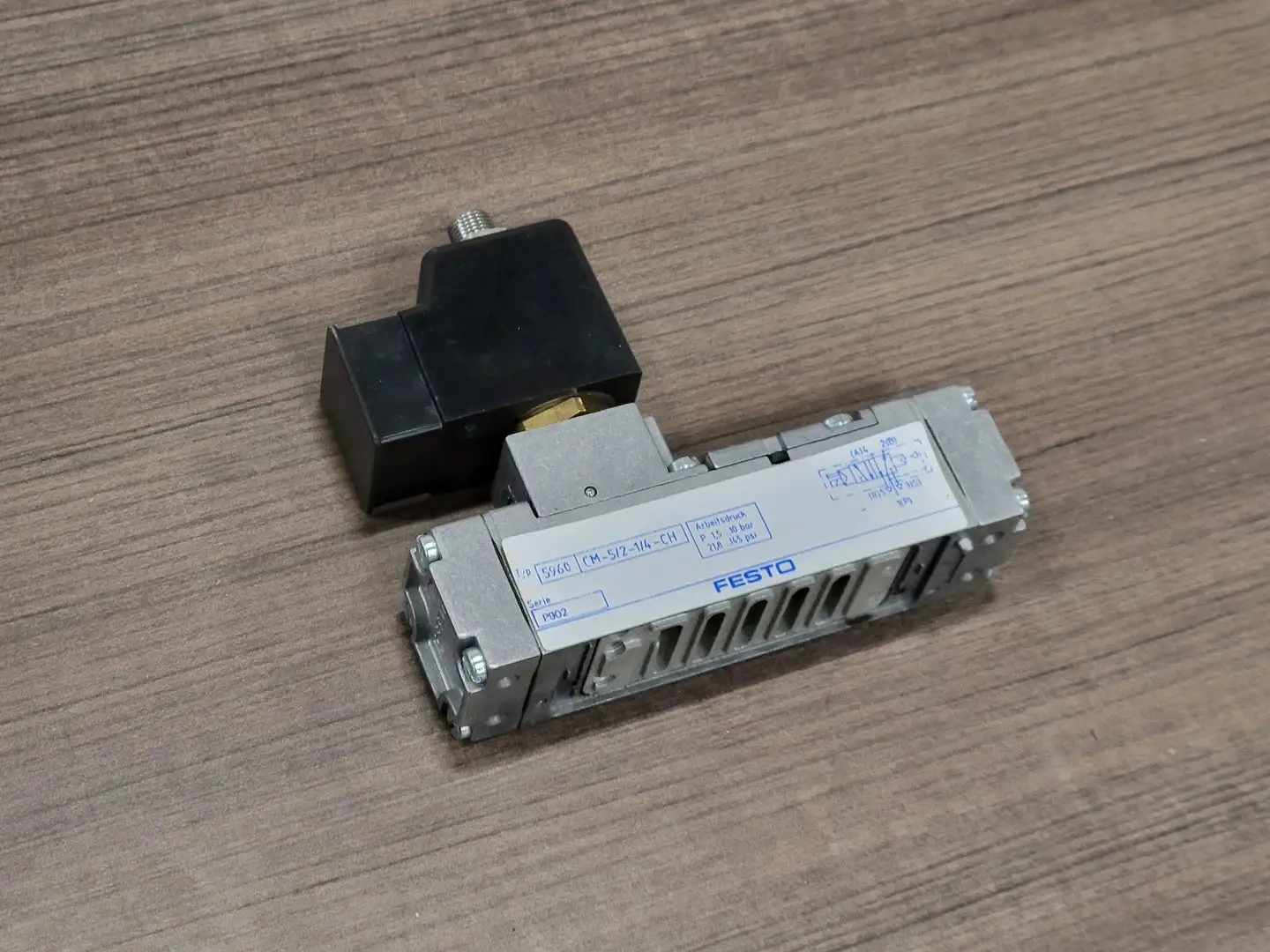 USED FESTO CM-5/2-1/4-CH