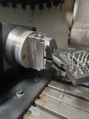 2012 HAAS OM-2A Vertical Machining Centers | Toolquip, Inc. (2)