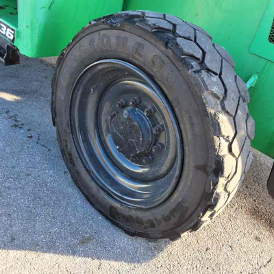 USED 2017 Skytrak 6036
