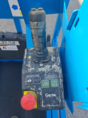 USED 2017 Genie GS-1930