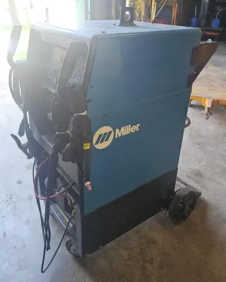 USED 2015 MILLER SYNCROWAVE 250DX