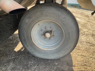 USED 2008 ELGIN PELICAN