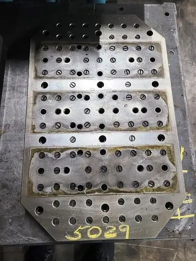 Used _UNKNOWN_ _UNKNOWN_ Sub Plates Pennsylvania US | Hildebrand Machinery Co. #1485973