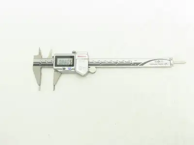 Mitutoyo 573-725 Digimatic Point Tip Caliper 0-6" 150mm .0005" NTD12P-6"PMX
