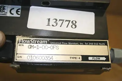 USED UNIVERSAL FLOW MONITORS GM-1-DC-OFS