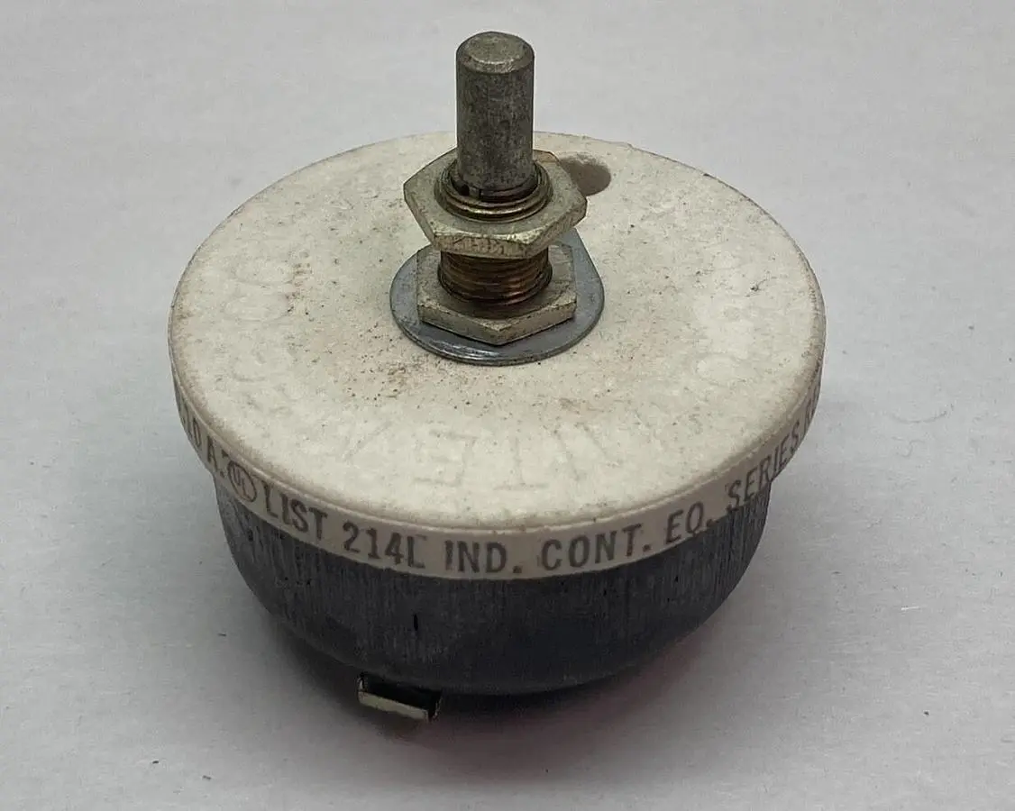 New | in-Stock OHMITE 0330 Miscellaneous Equipment (Electrical & Power) | Surplus Asset Holdings #1202852