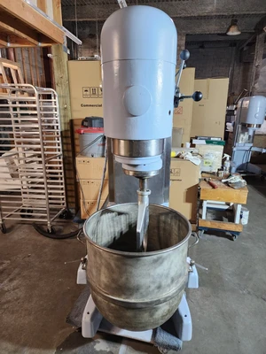 USED Hobart V1401