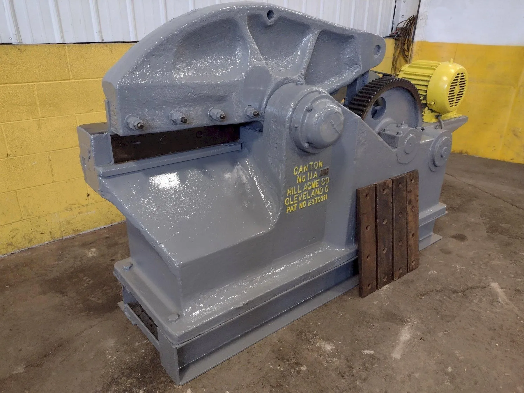 USED CANTON HILL ACME 11A ALLIGATOR SHEAR (14614)