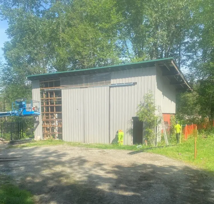 Used LENMARK INDUSTRIES _UNKNOWN_ Sheds British Columbia CA | Lenmark #837455