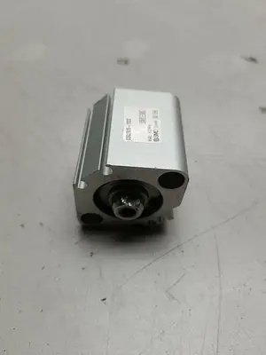 SMC PNEUMATIC CYLINDER CDQ2B25-10DZ