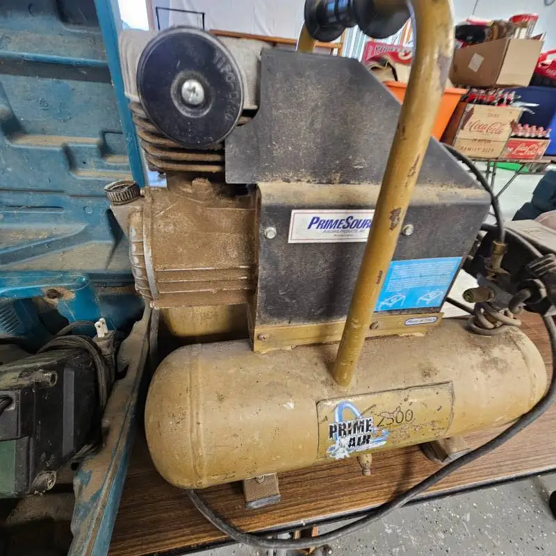 3 Piece Makita 18 Volt Kit, Drill, Saw, Sawzall and Prime Air Portable Air Compressor