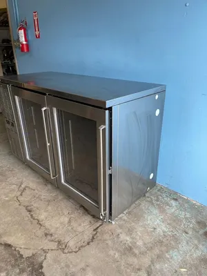 75-0435 Perlick Dual Zone DZS60-T 60" Double Door Self Contained Back Bar Cooler