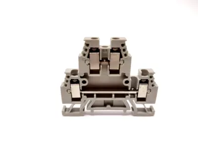 1492-WD4 | Allen Bradley  Two Circuit Feed Through Terminal Block, Gray, LOT OF 10 - Used