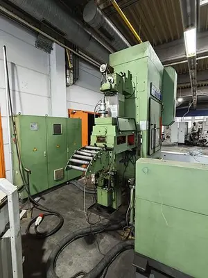 USED 1983 HAULICK+ROOS MD 260 SL