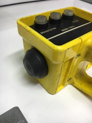 USED Harting 4 Button