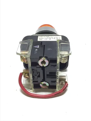 Allen-Bradley 800T-QT10 Push Button Amber Pilot Light