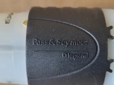 NEW PASS & SEYMOUR L530-C