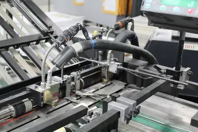Kluge Unifold Pocket Folder machine
