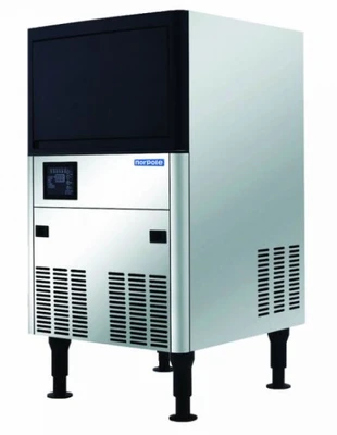 126-0047 Norpole NPCIM120H 120 lb. Undercounter Self Contained Ice Maker