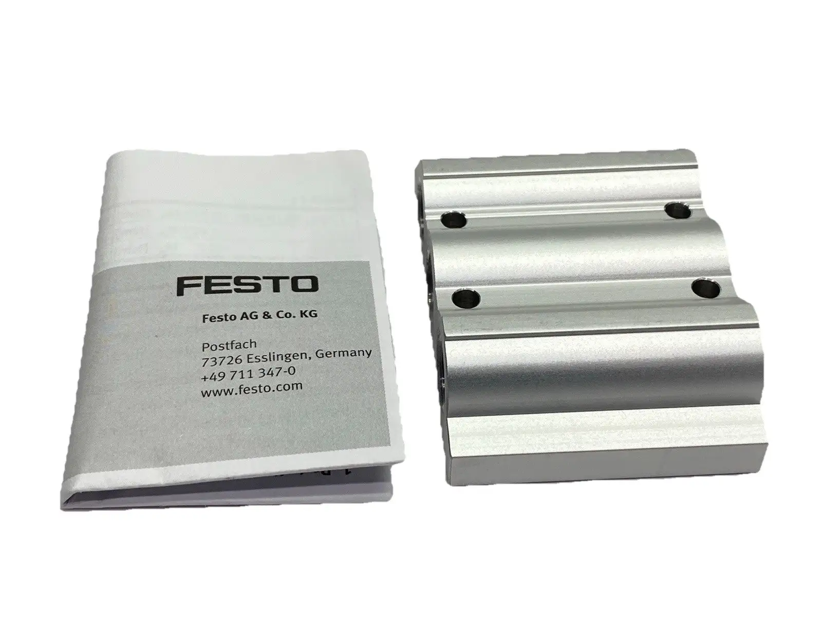 VABM-L1-14S-G14-2 | Festo  Manifold Rail 566618 - New Other