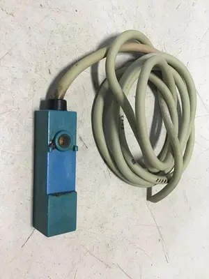 USED YAMATAKE FL2-4A6H