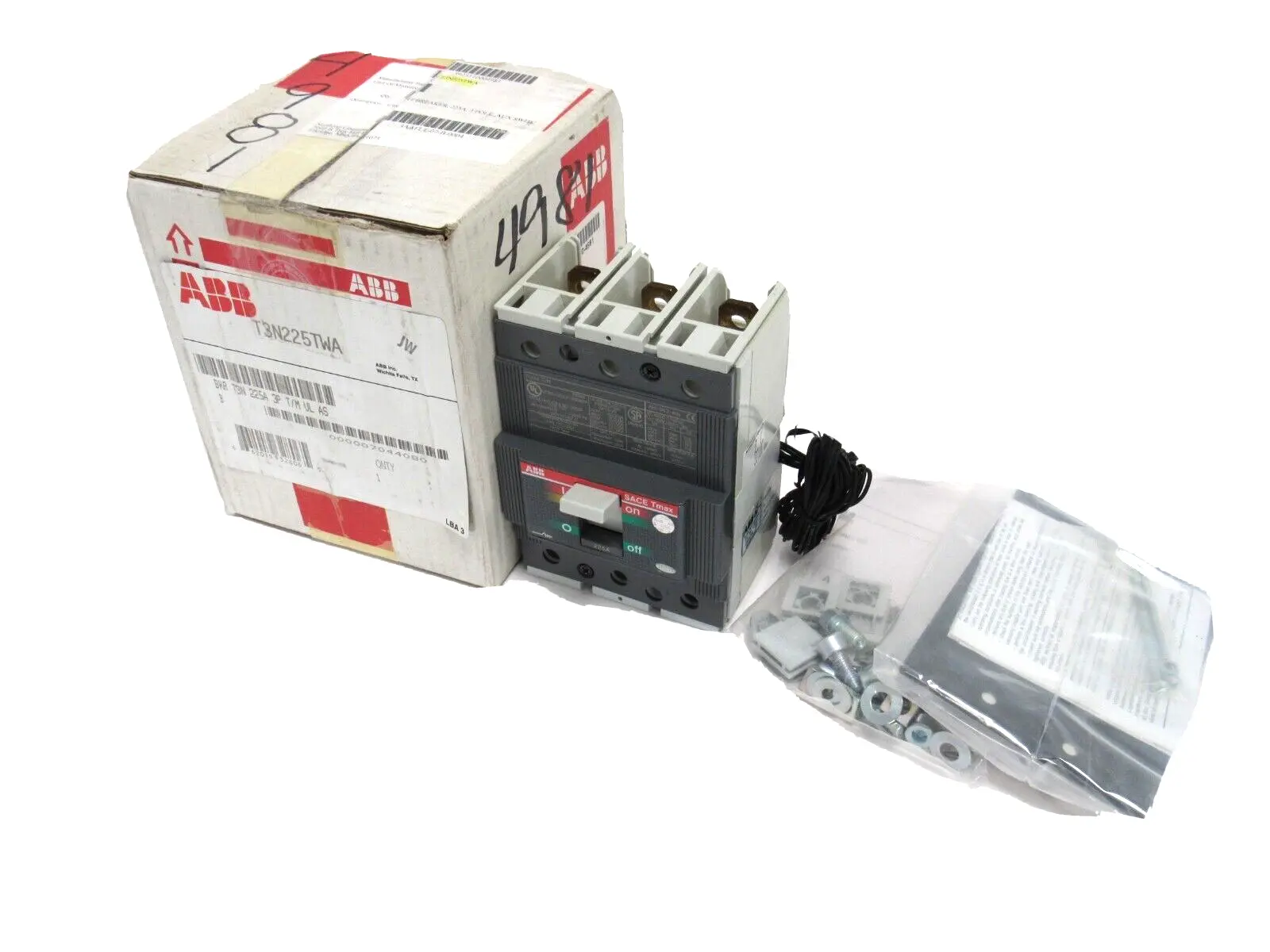 NEW ABB T3N225TWA CIRCUIT BREAKER BKR T3N 225A 3P T/M UL AS