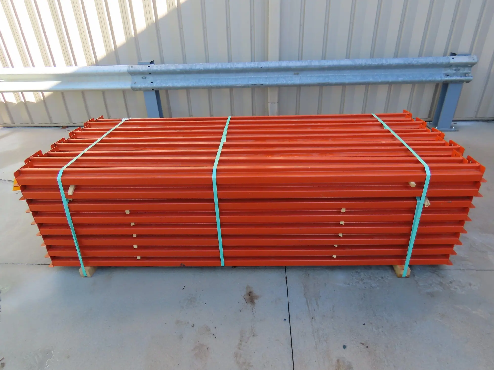 Interlake Teardrop Pallet Rack Racking Step Beam Crossmember 8' 96"x2-3/4"2440LB