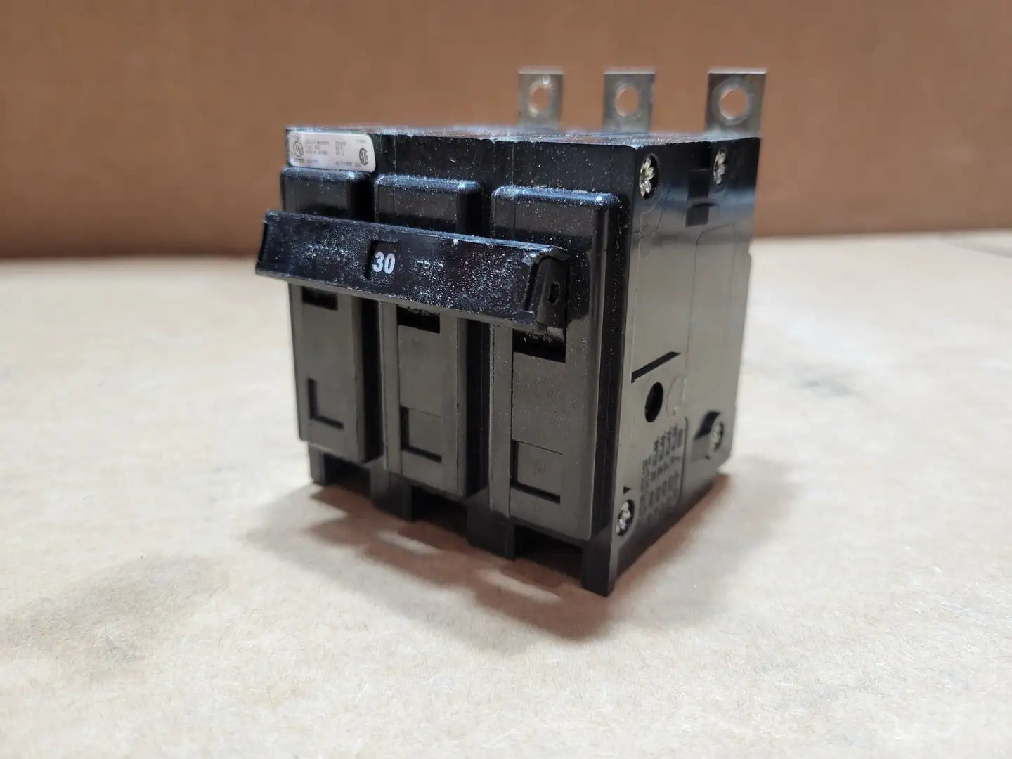 USED EATON BAB3030H