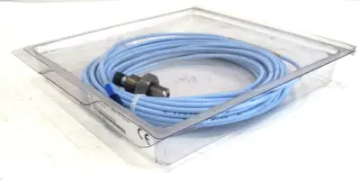 NEW BENTLY NEVADA 330707-00-15-90-02-00 PROXIMITY PROBE 3307070015900200