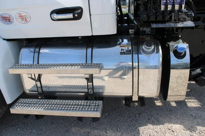 New | in-Stock 2027 PETERBILT 548 Rolloff Trucks Texas US | Roll Off Truck World #1492015